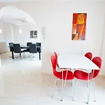 Palmeras 68 度假居 *