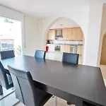 Palmeras 68 *